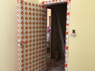 墙、顶面乳胶漆及墙纸铺贴