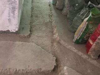 水、电管开槽施作