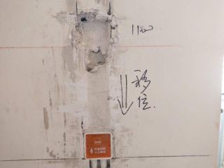 强、弱电路穿线施作