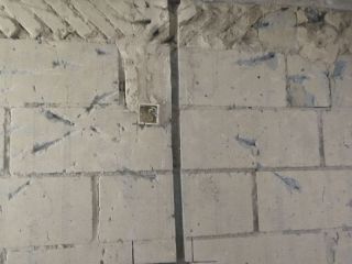 水、电管开槽施工