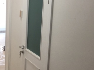 成品门及墙纸铺贴