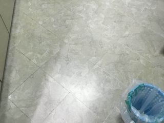 地砖铺贴及地面找平施作