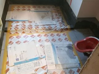 地砖铺贴及地面找平施作