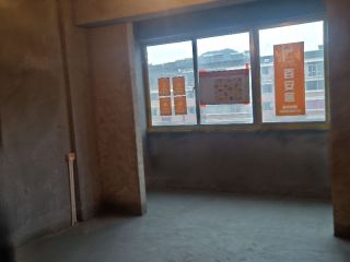 地砖铺贴及地面找平施作
