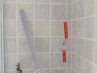 厨房、卫生间墙砖施作