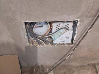 强、弱电路穿线施作