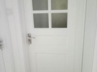 成品门及墙纸铺贴