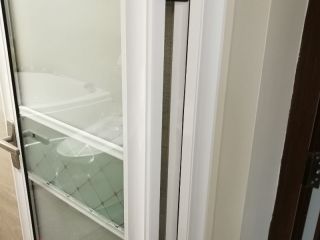 成品门及墙纸铺贴