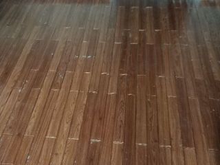 地砖铺贴及地面找平施作