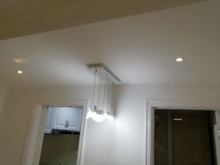墙、顶面乳胶漆及墙纸铺贴