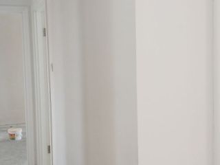 墙、顶面乳胶漆及墙纸铺贴