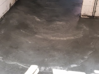 厨房、卫生间墙砖施作