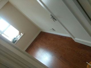 套装门、踢脚线安装