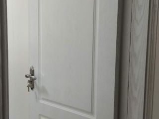 成品门及墙纸铺贴