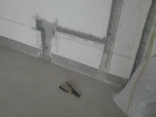 水、电管开槽施作
