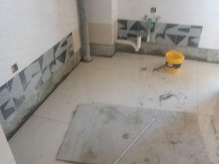 地砖铺贴及地面找平施作