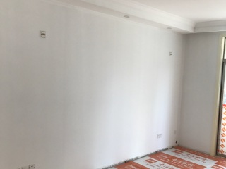 成品门及墙纸铺贴