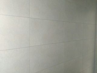 厨房、卫生间墙砖施作
