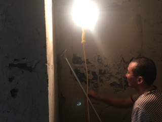 水、电管开槽施作