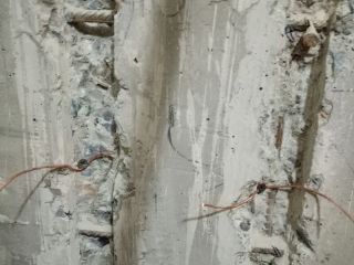 水、电管开槽施作