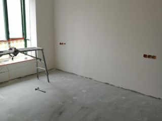墙、顶面腻子批嵌