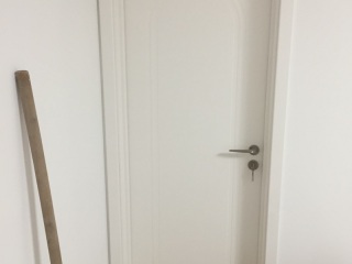 成品门及墙纸铺贴