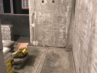 水、电管开槽施作
