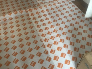 成品门及墙纸铺贴