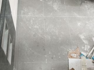 成品门及墙纸铺贴