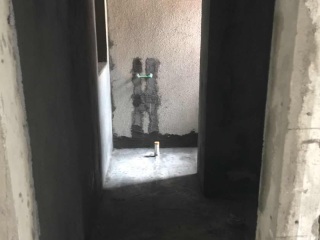 厨房、卫生间墙砖施作