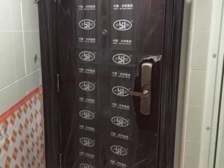 成品门及墙纸铺贴
