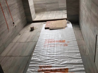 地砖铺贴及地面找平施作