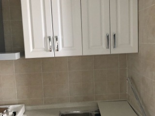 集成吊顶及橱柜柜体安装