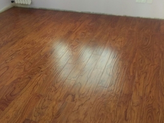 木地板铺设