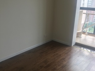 成品门及墙纸铺贴