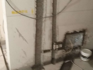 水、电管开槽施作