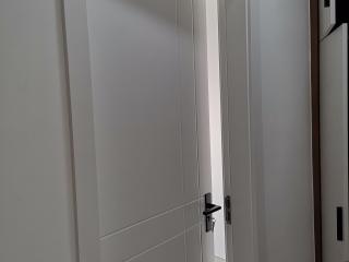 成品门及墙纸铺贴