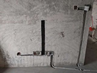 水电线管开槽施工
