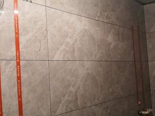 厨房、卫生间墙砖施作