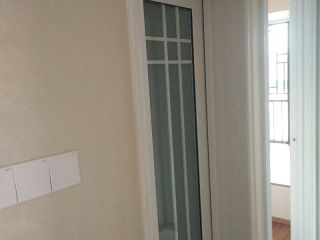 成品门及墙纸铺贴