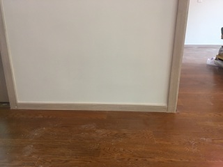 套装门、踢脚线安装