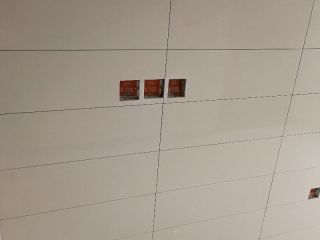 厨房、卫生间墙砖施作