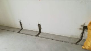 水、电管开槽施工