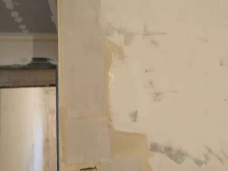 墙、顶面腻子批嵌
