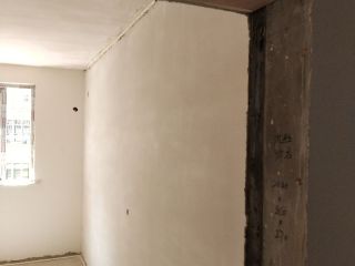 墙、顶面腻子批嵌