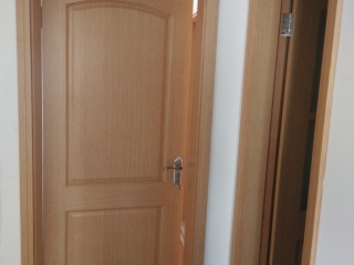 成品门及墙纸铺贴