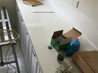 橱柜台面及台盆柜安装
