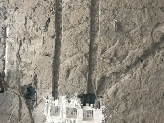 水、电管开槽施工