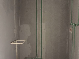 水、电管开槽施作