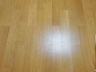 实木复合地板铺设